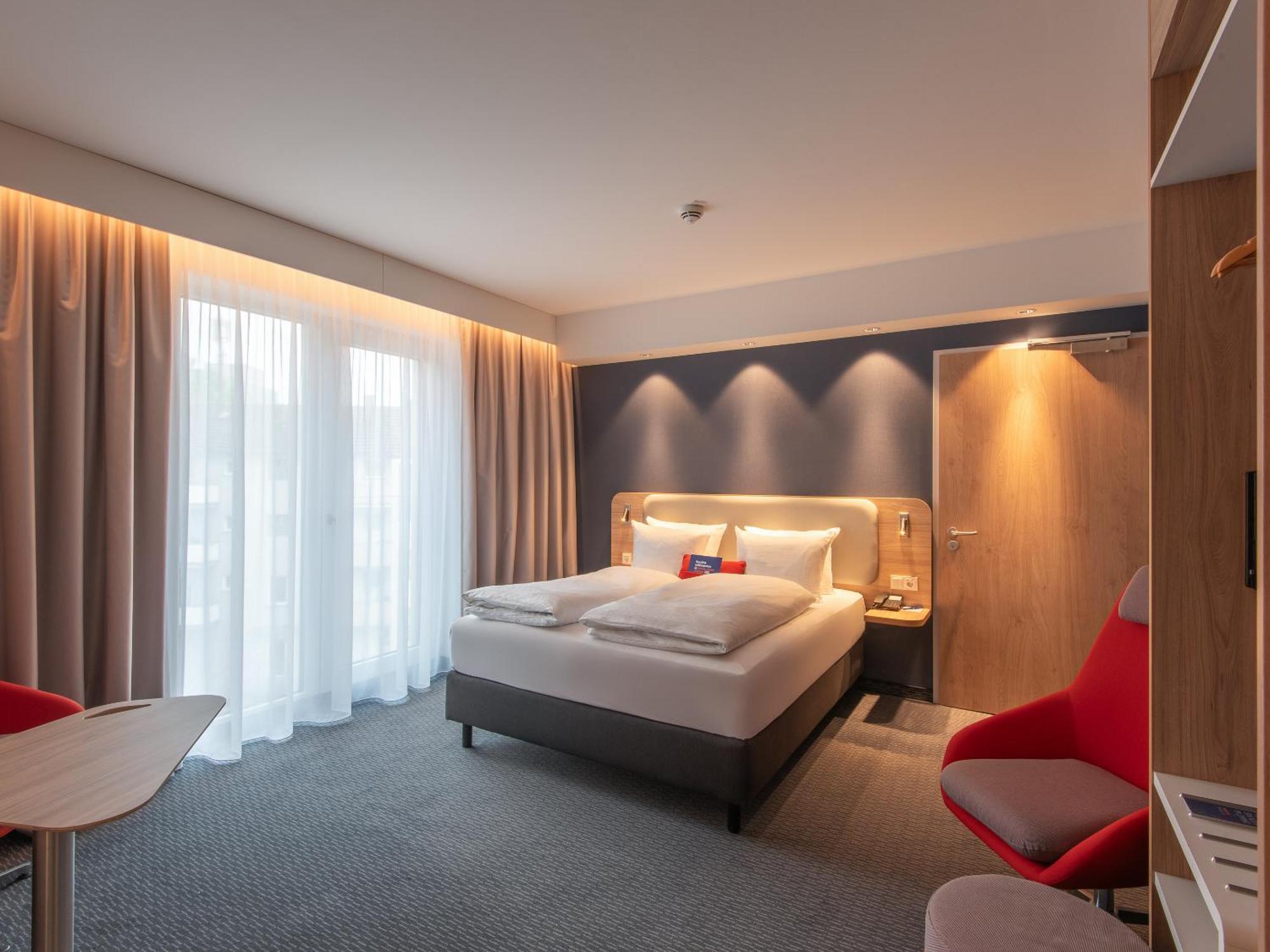 Holiday Inn Express Heilbronn By Ihg المظهر الخارجي الصورة