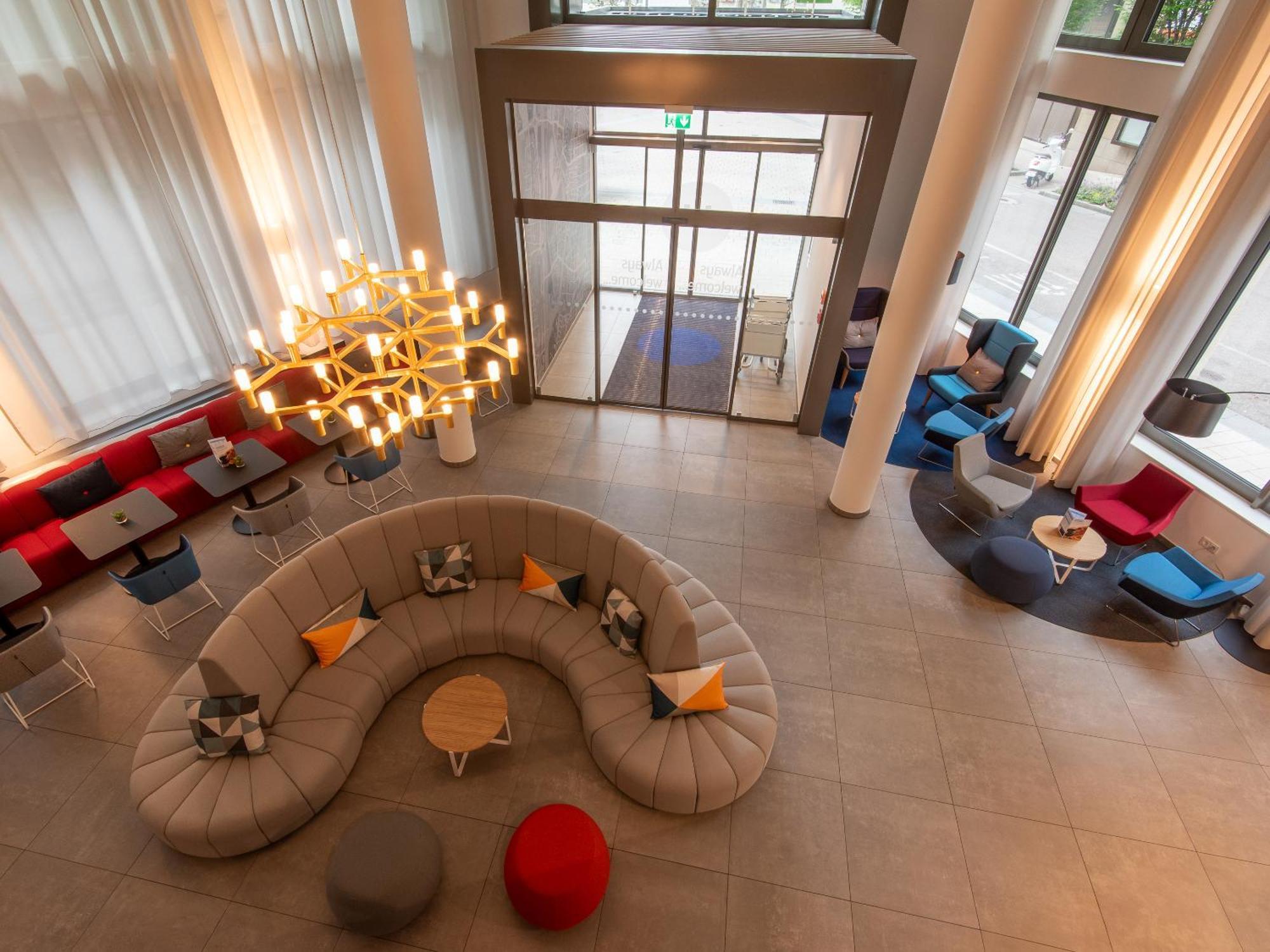 Holiday Inn Express Heilbronn By Ihg المظهر الخارجي الصورة