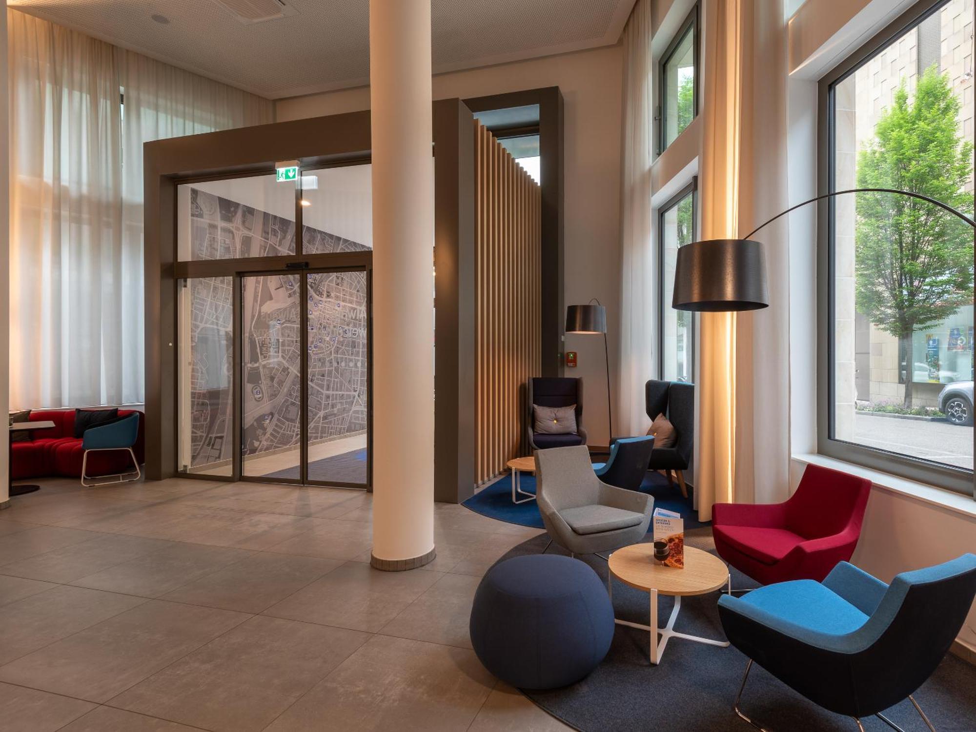 Holiday Inn Express Heilbronn By Ihg المظهر الخارجي الصورة