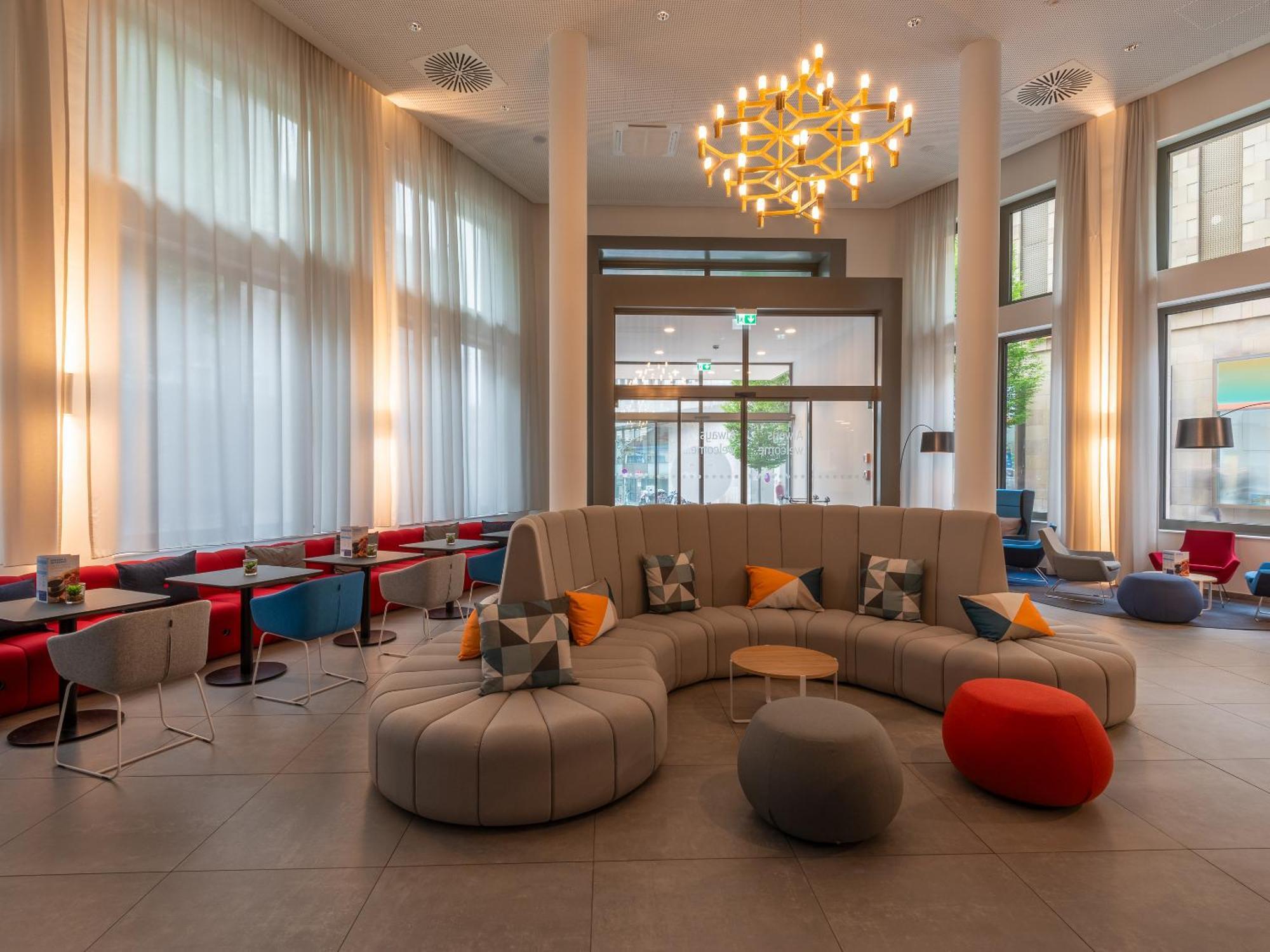 Holiday Inn Express Heilbronn By Ihg المظهر الخارجي الصورة