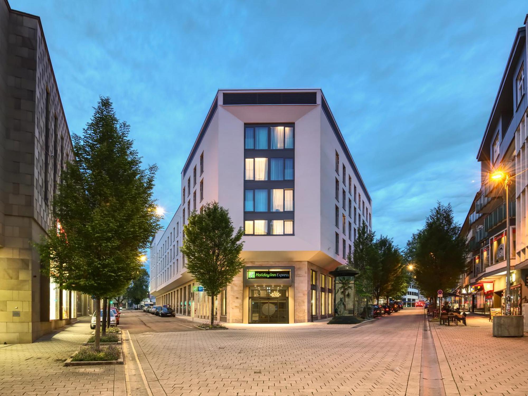 Holiday Inn Express Heilbronn By Ihg المظهر الخارجي الصورة