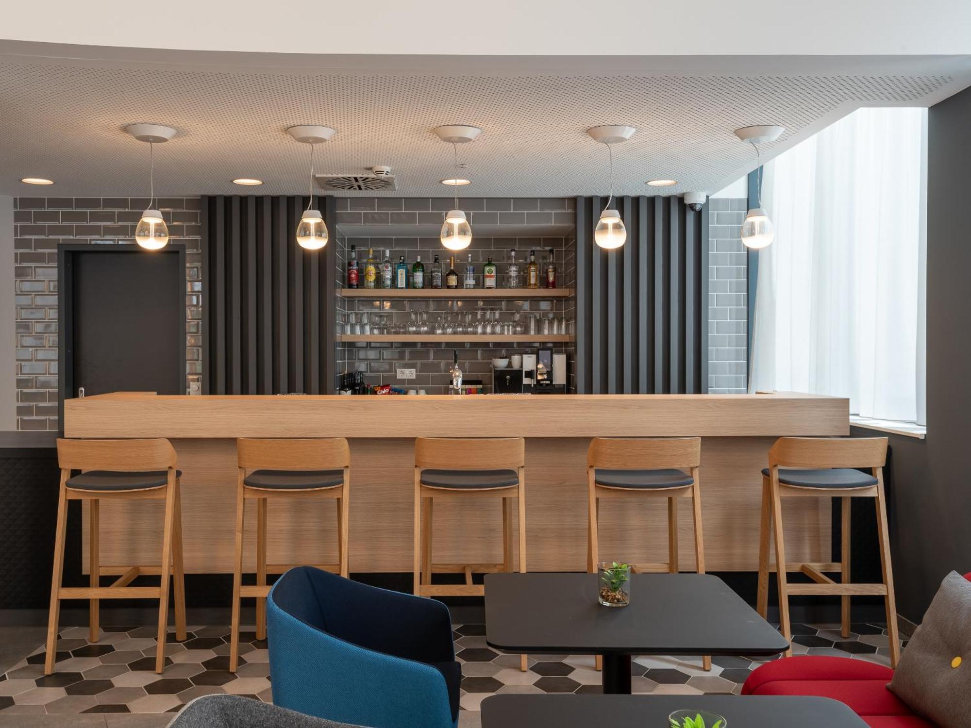 Holiday Inn Express Heilbronn By Ihg المظهر الخارجي الصورة
