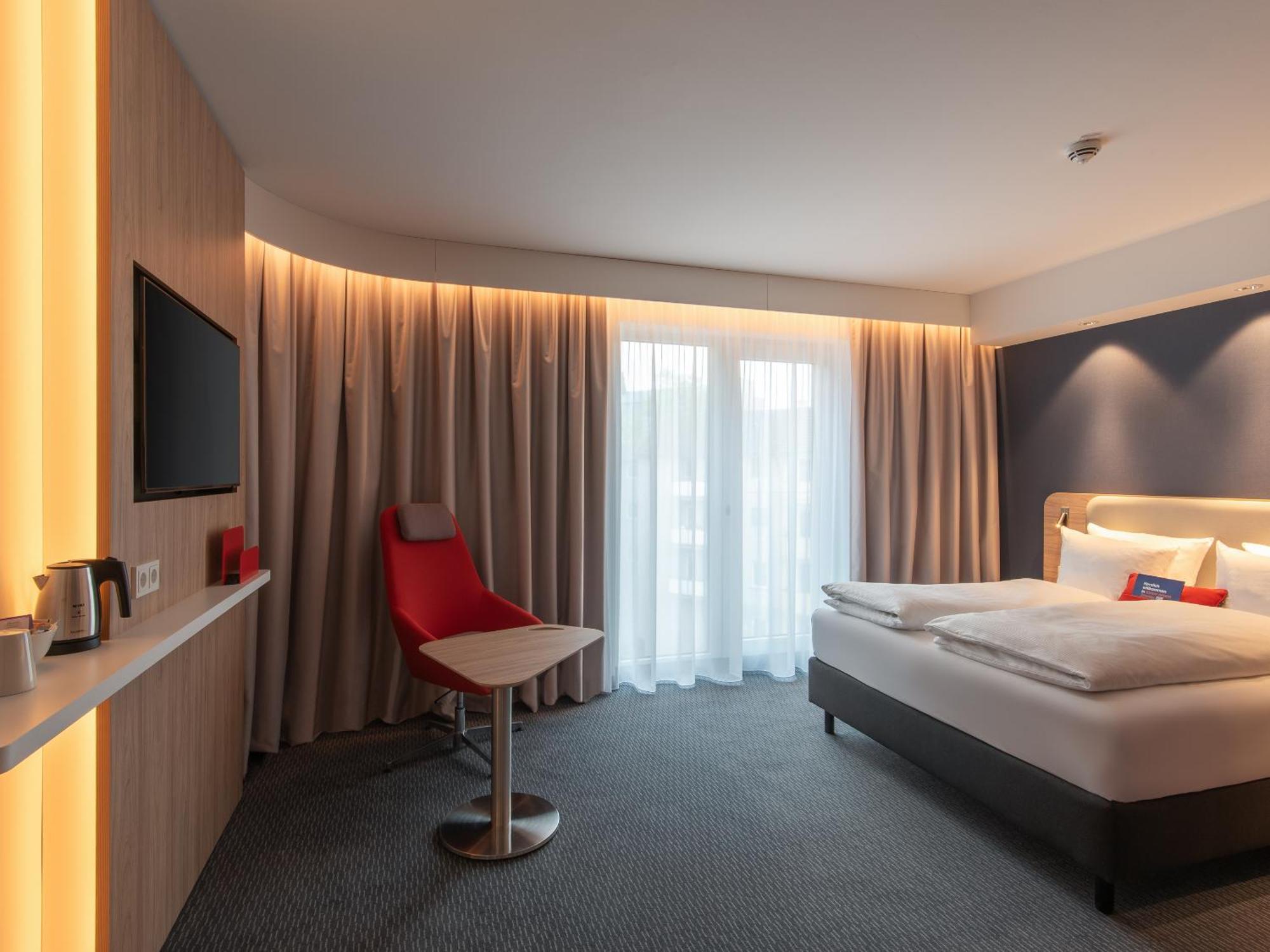 Holiday Inn Express Heilbronn By Ihg المظهر الخارجي الصورة