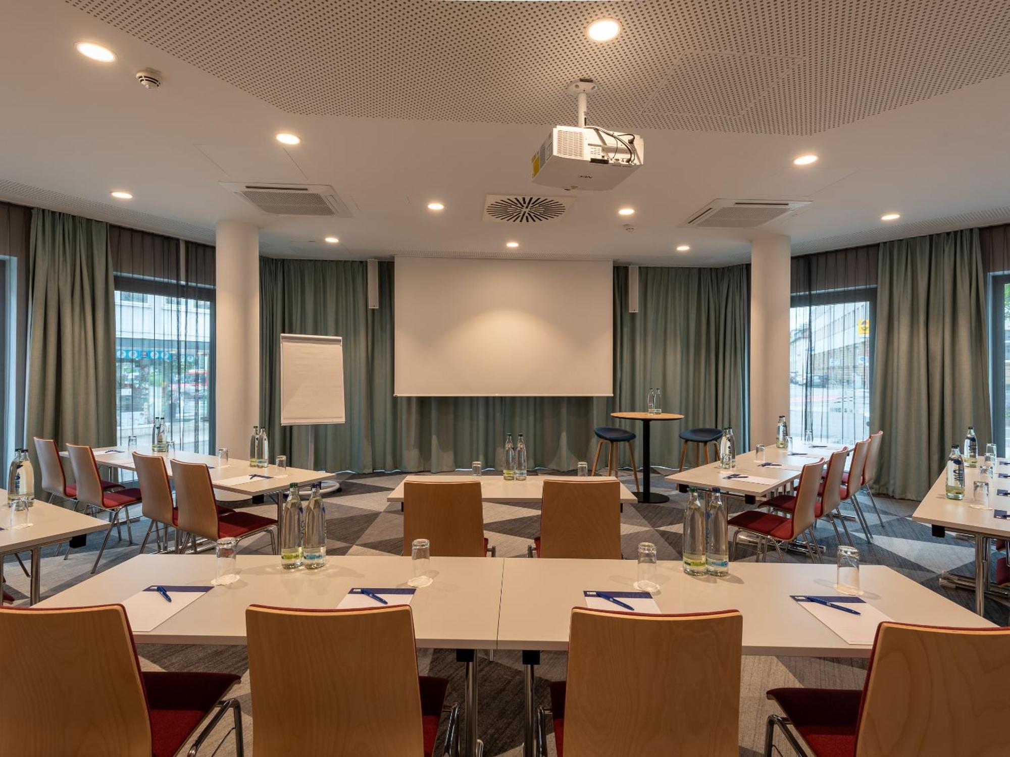 Holiday Inn Express Heilbronn By Ihg المظهر الخارجي الصورة