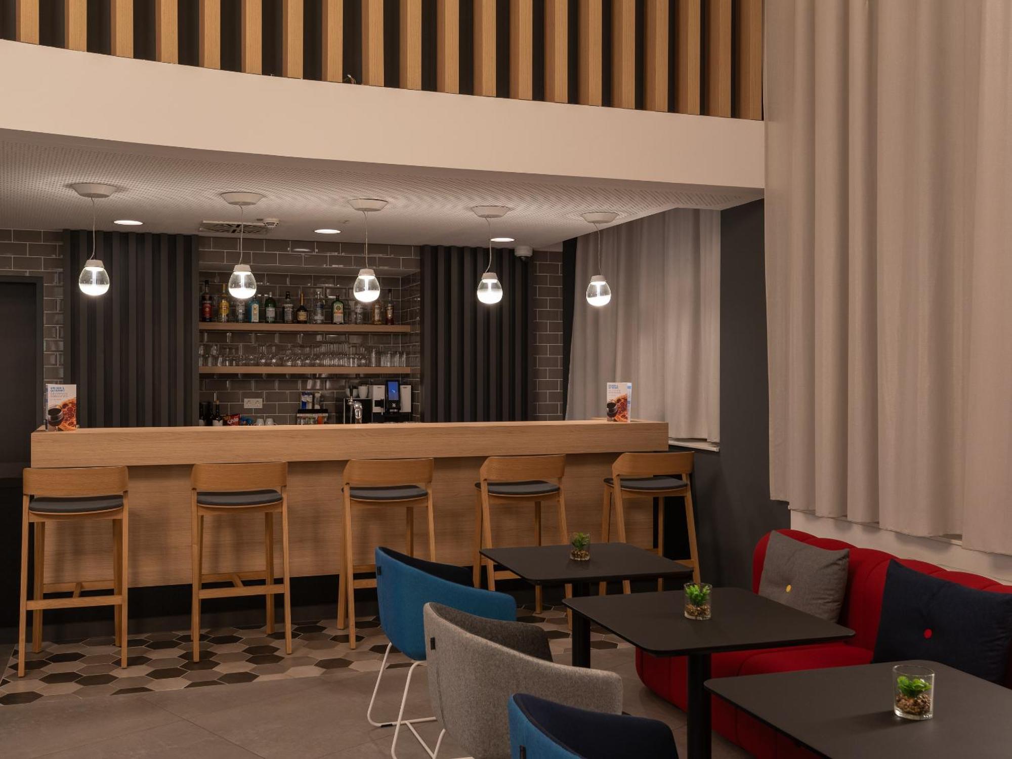 Holiday Inn Express Heilbronn By Ihg المظهر الخارجي الصورة