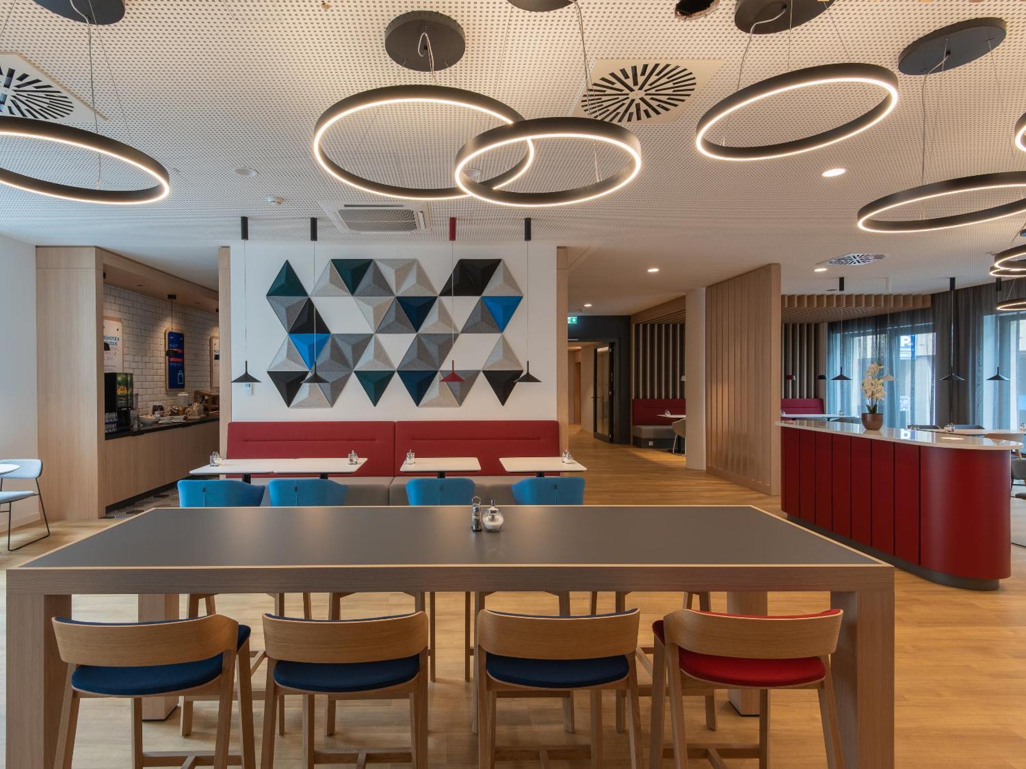 Holiday Inn Express Heilbronn By Ihg المظهر الخارجي الصورة
