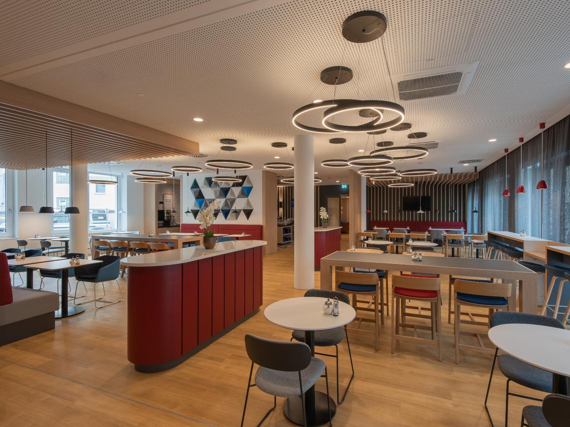 Holiday Inn Express Heilbronn By Ihg المظهر الخارجي الصورة