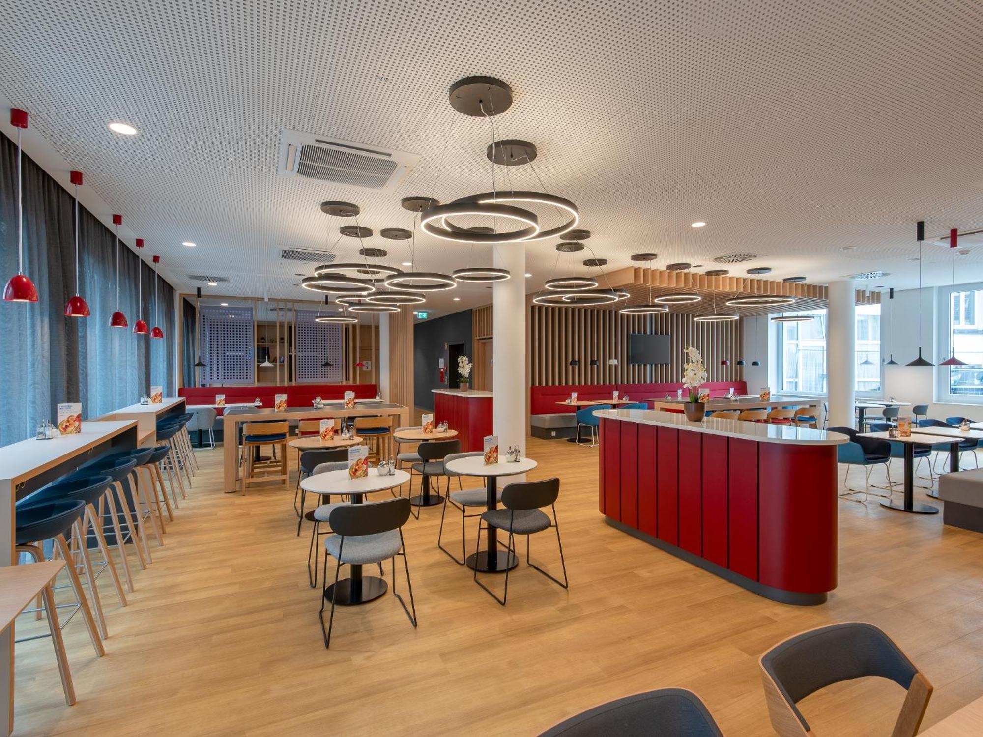 Holiday Inn Express Heilbronn By Ihg المظهر الخارجي الصورة